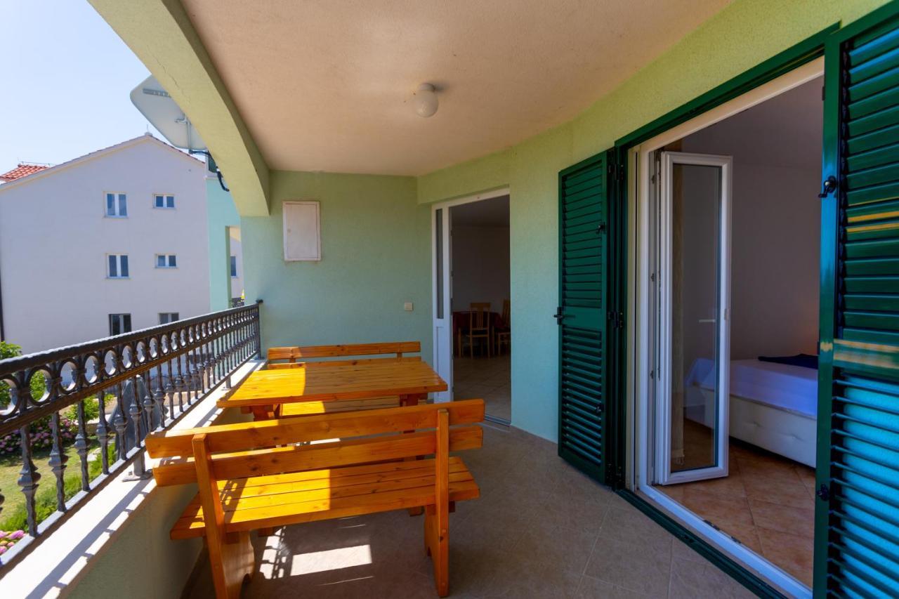 Apartments Melissa Sumartin Dış mekan fotoğraf